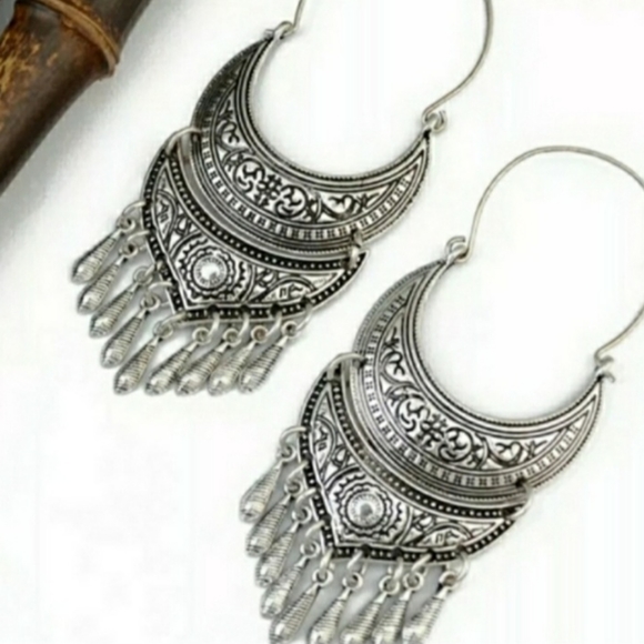 Tibetan Silver Bohemian Beaded Feather Dangle Drop Earrings - Picture 4 of 5